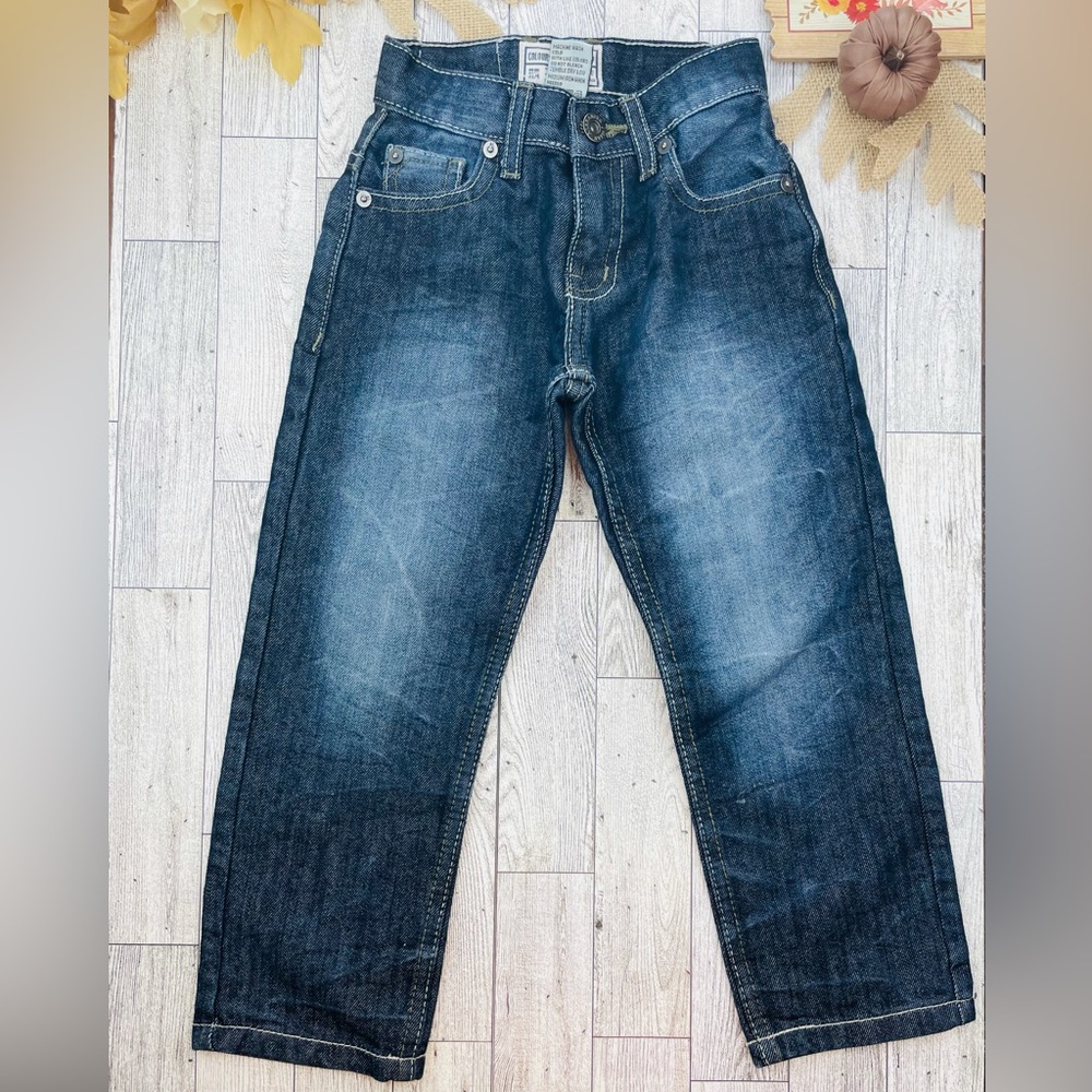 Colours Alexander Julian Jeans